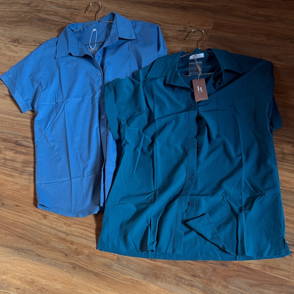 Ladie’s Blue and Green Short Sleeve Shirt set of 2 NWT